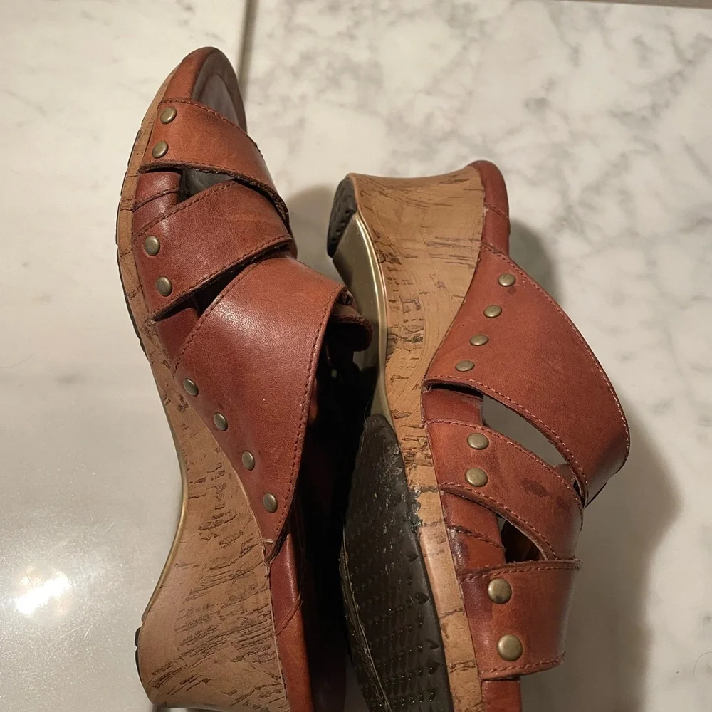 Ariat Brown Leather Sandals - Picture 3 of 11